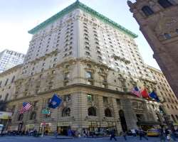 Presently, it is a 23-floor building having approximately 241 rooms and 50 suites. There is also a 3 1 bar.